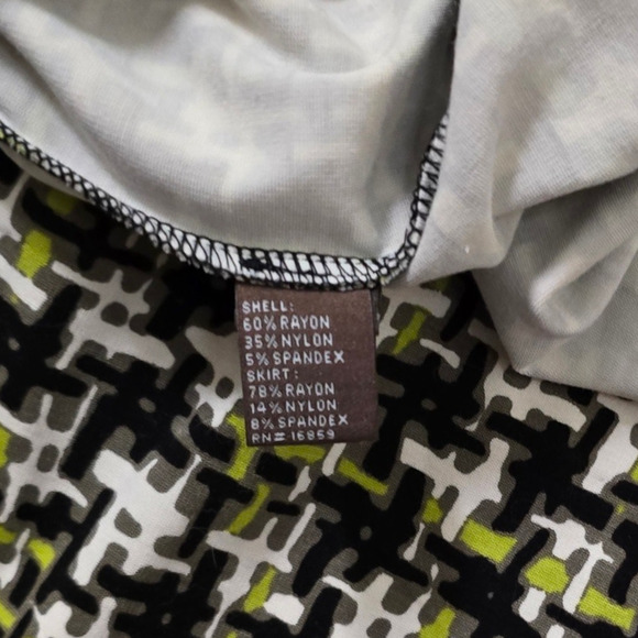 J. McLaughlin Women's Short Sleeve Abstract Print Sheath Dress Black medium - Picture 5 of 8